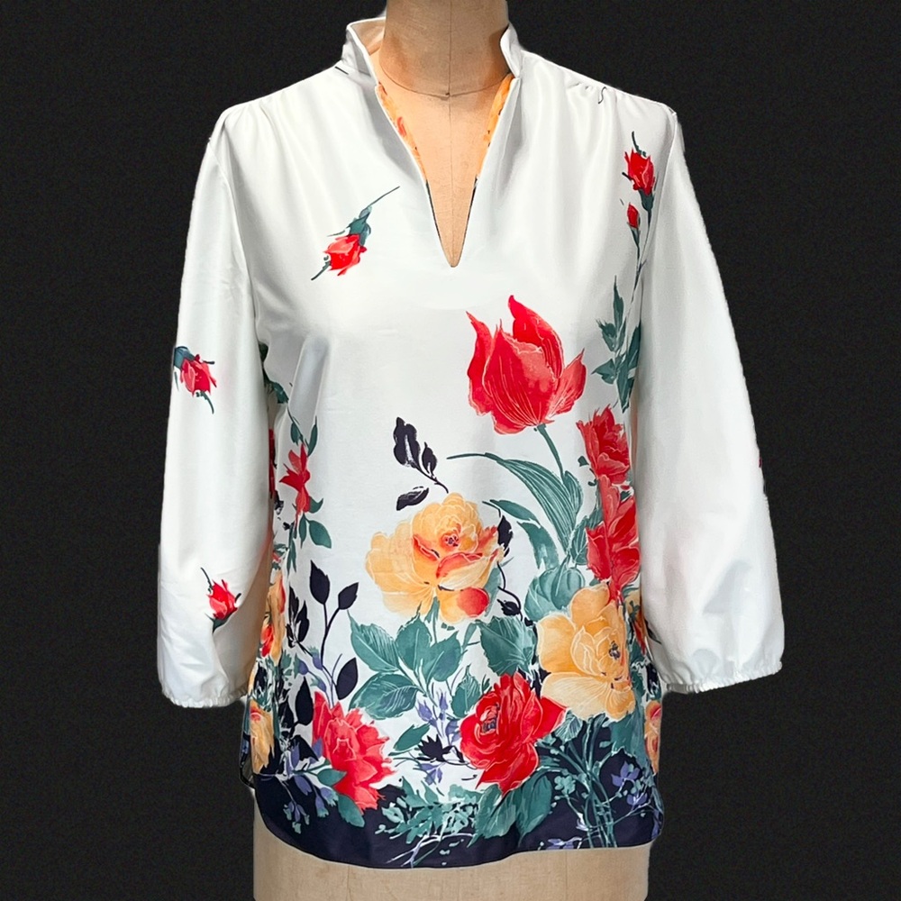 VINTAGE 70s Sears tulip flower garden top shirt v neck collar floral polyester